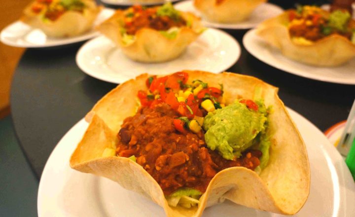 Taco Bowl Stuffed w Tempeh Molé Negro